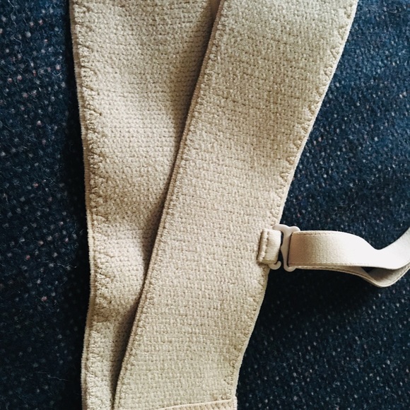 * SOLD* NWT Body By Victoria 34DD Strapless Bra - Picture 5 of 7